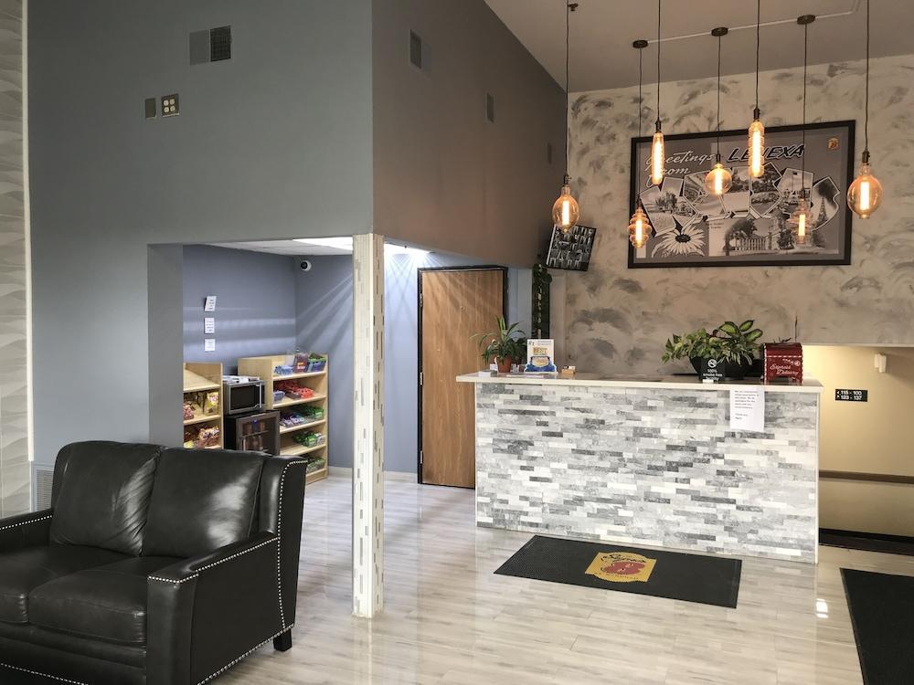 Super 8 By Wyndham Lenexa Overland Park Area/Mall Area Εξωτερικό φωτογραφία