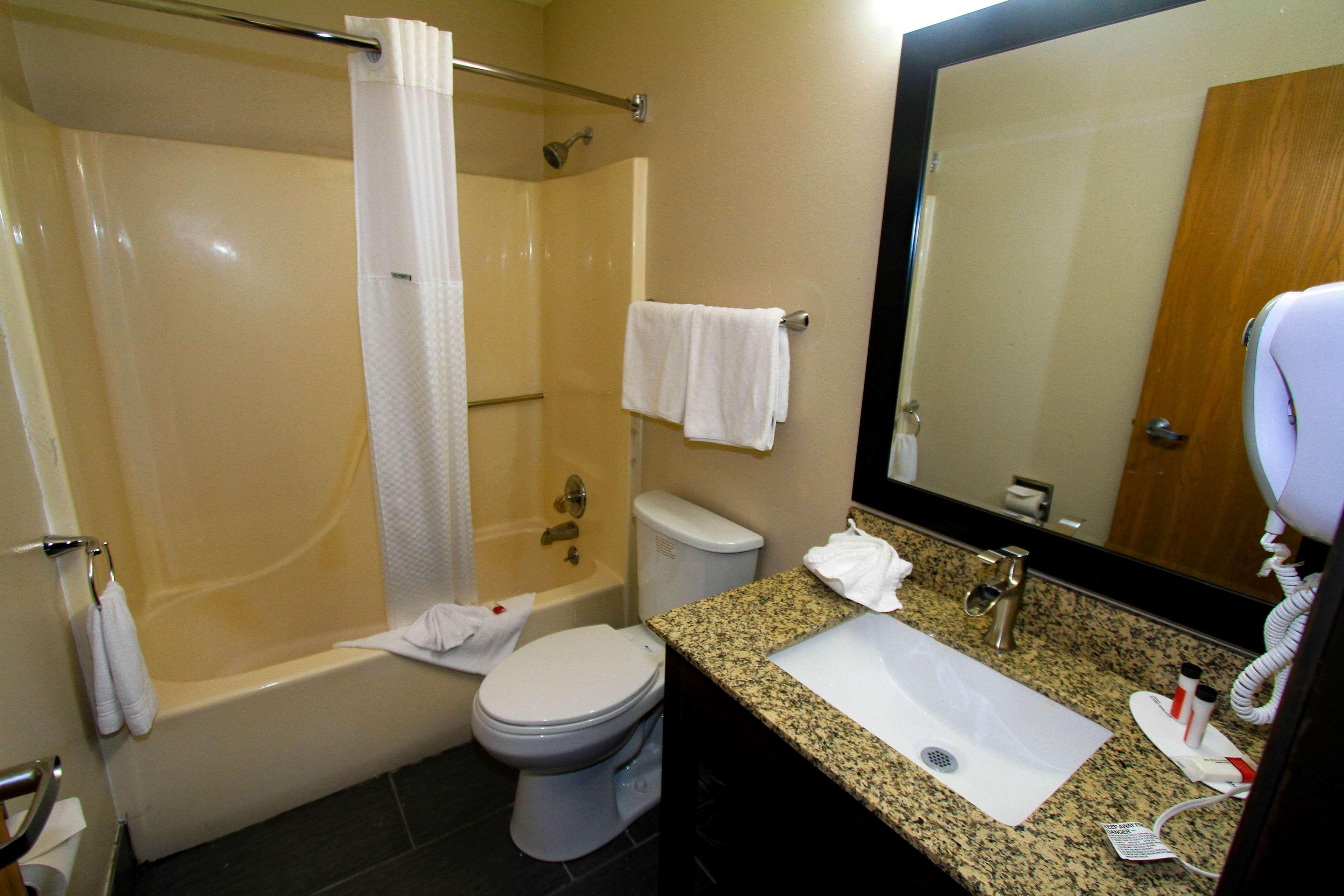 Super 8 By Wyndham Lenexa Overland Park Area/Mall Area Εξωτερικό φωτογραφία